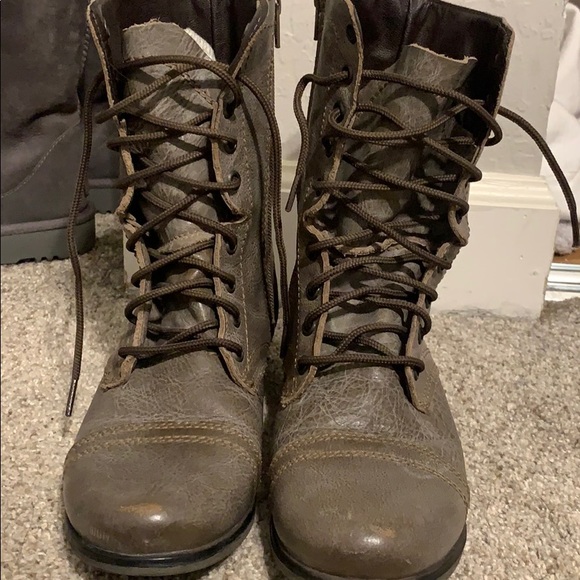 Combat Boots - Picture 2 of 5